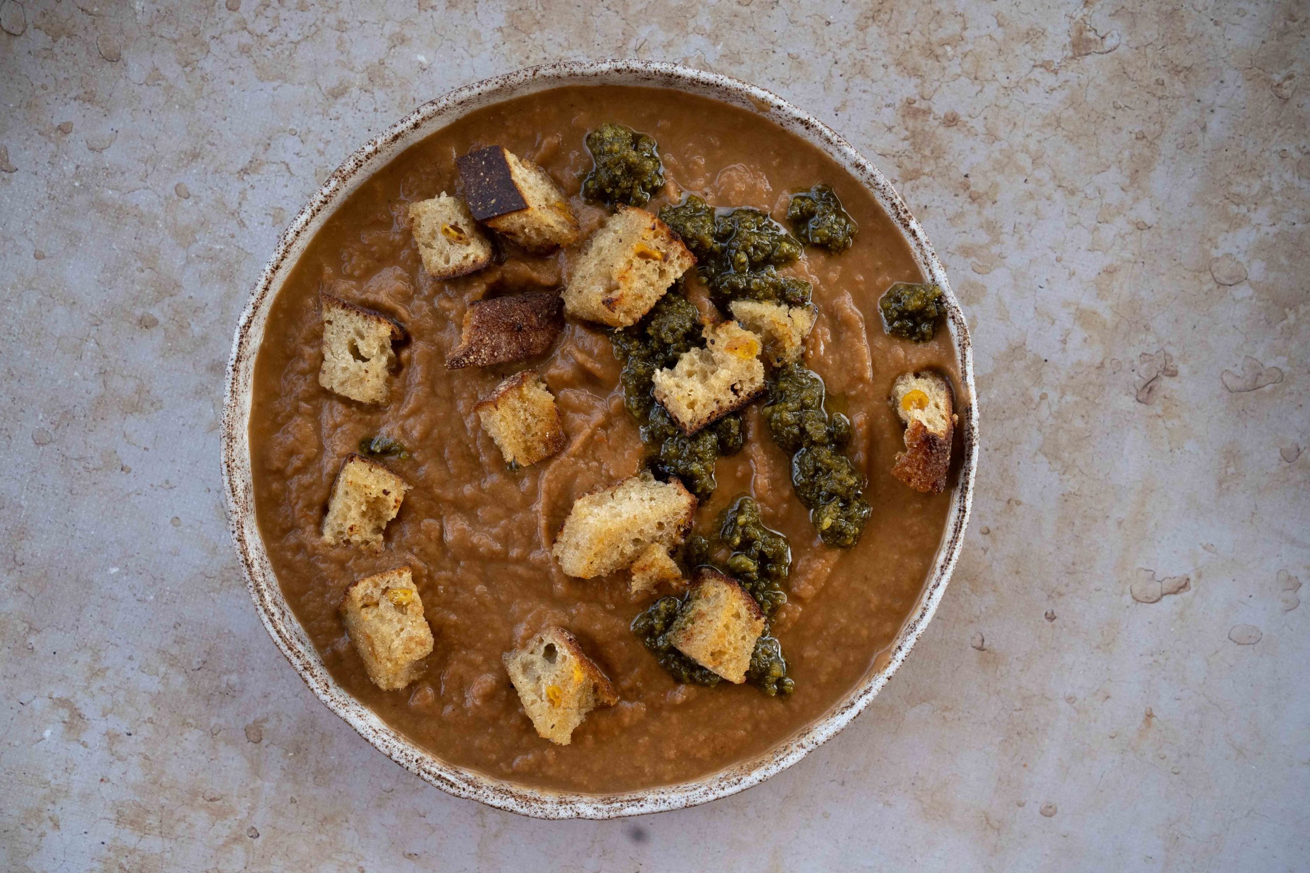 Soupe d’aubergines et tomates rôties